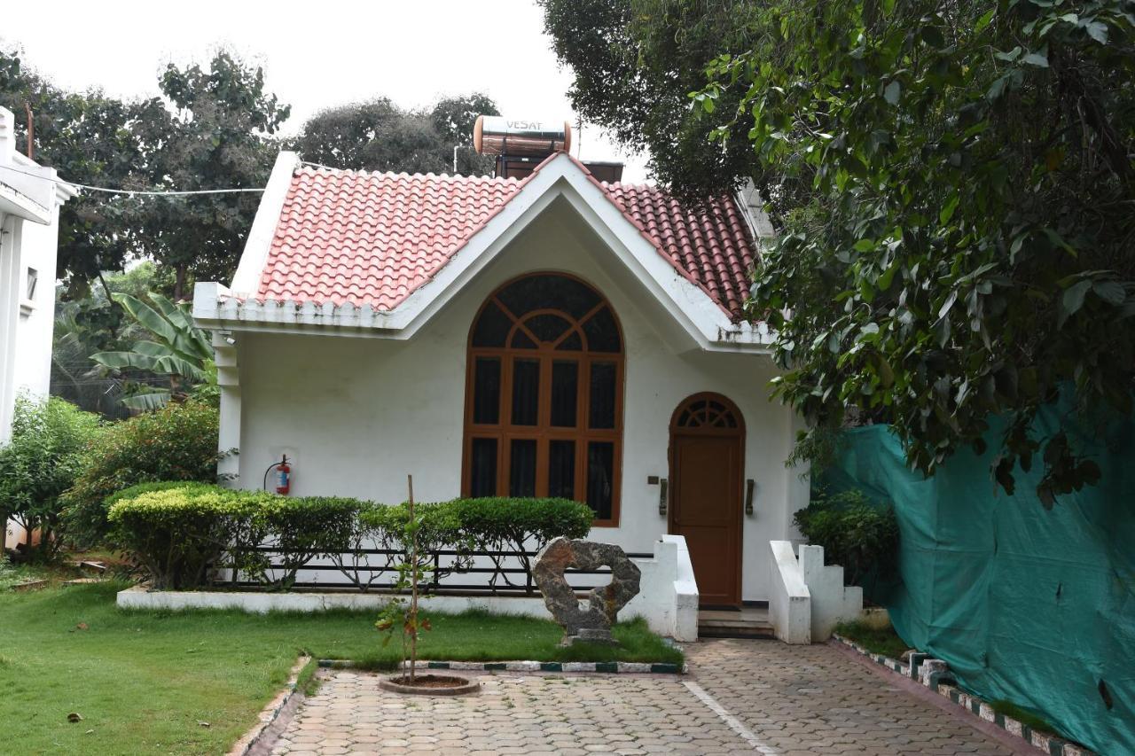 Poppys Vista Hotel Thirumurugan Poondi Exterior photo