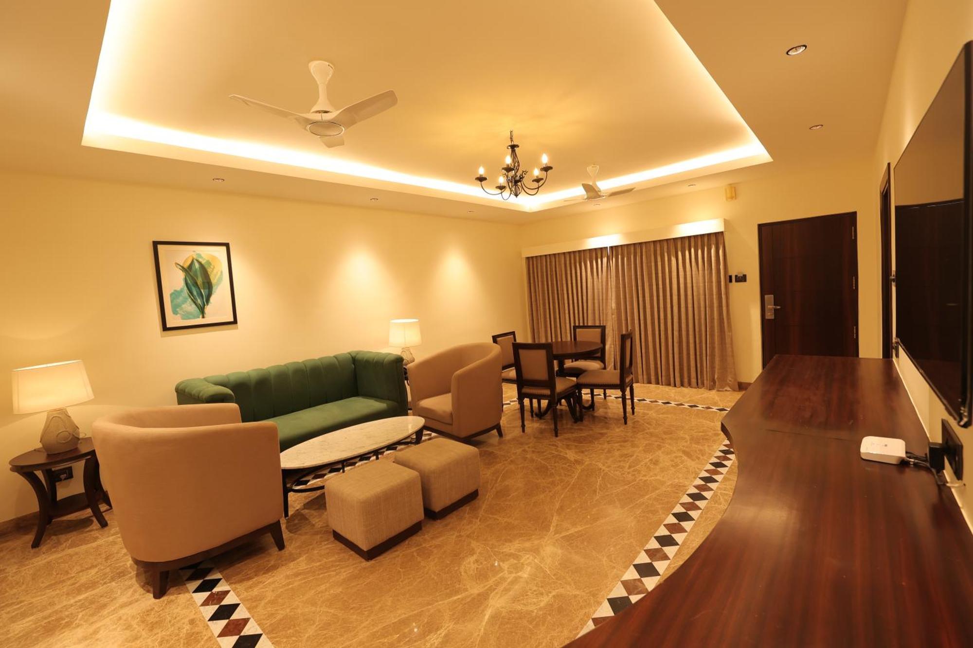 Poppys Vista Hotel Thirumurugan Poondi Exterior photo